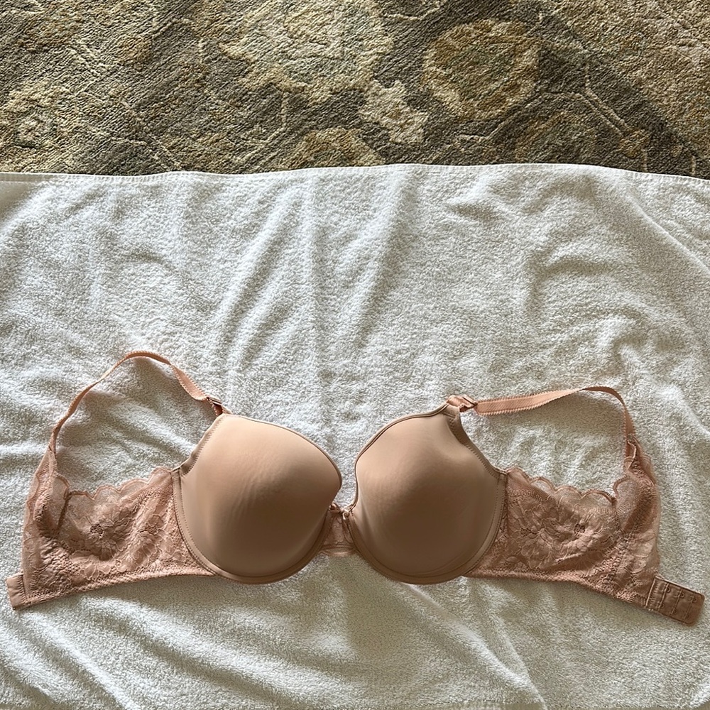 Nude Lace-Detail Underwire Bra - Women Intimates